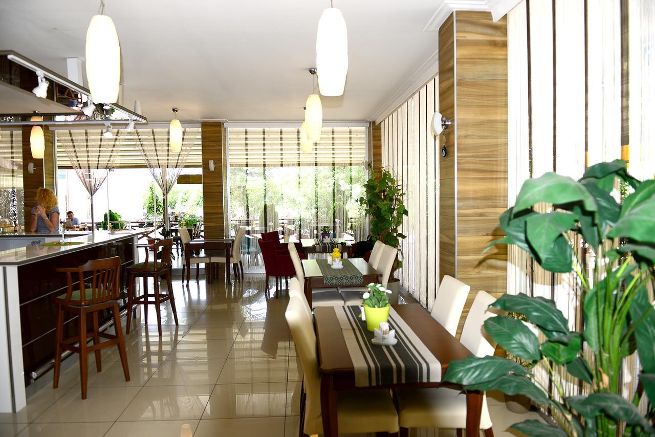 Sindoma Hotel Μπαρτίν Εξωτερικό φωτογραφία